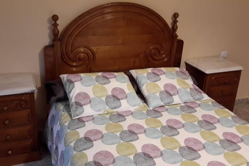 Apartamentos Campomanes Екстериор снимка