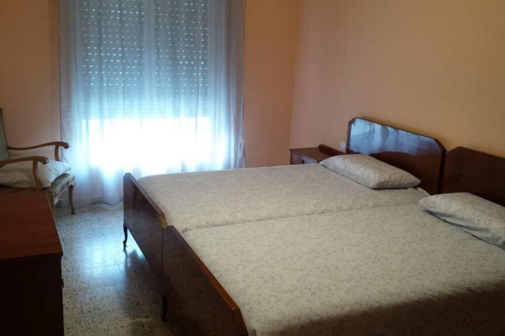 Apartamentos Campomanes Екстериор снимка